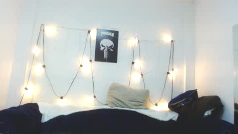 noah online show from December 18, 7:21 pm