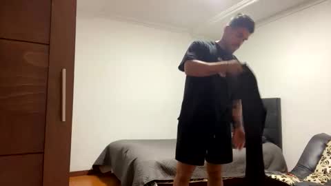 noahsexx98 online show from October 3, 3:39 pm