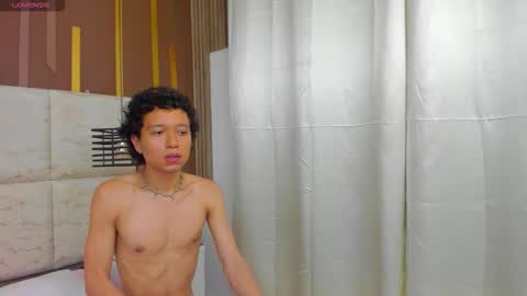 NobaCortez online show from April 11, 6:31 am