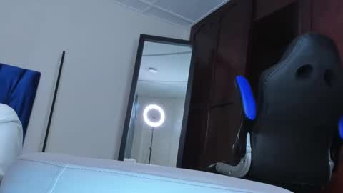 Im Nolan  online show from March 8, 2:04 am