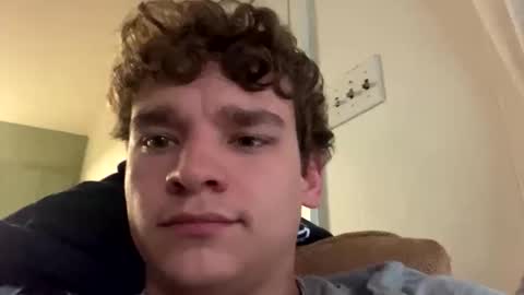 Curly  online show from April 28, 12:27 am
