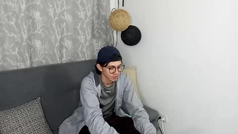 Norehg online show from October 21, 11:51 pm