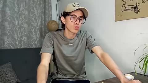 Norehg online show from October 23, 12:14 am