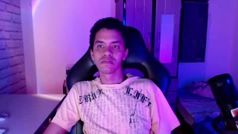 not4work online show from April 3, 9:28 am