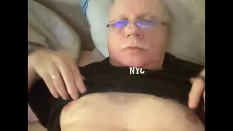 nukiss online show from October 23, 9:46 am