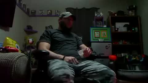 Awwwww Hey Sweetie Pies. Welcome To The Sweetie Pie Lounge. Enjoy The Dad-Cast. SweetCorny Fun-loving Dad Talk. online show from November 5, 6:48 am