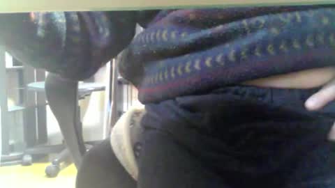 obahiro823844 online show from April 2, 12:57 pm