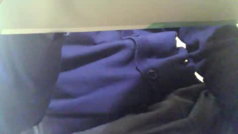 obahiro823844 online show from April 16, 2:28 pm