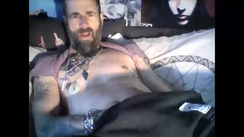 oedipe666cam online show from November 21, 3:11 pm