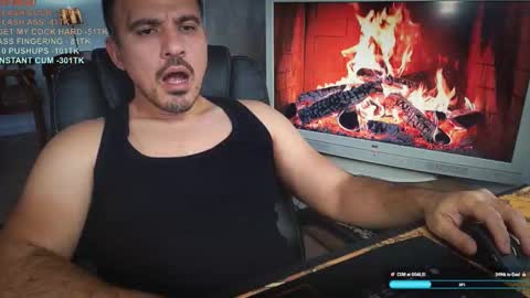 officeman7 online show from December 17, 12:45 pm