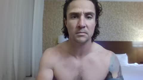 Snapshot of ogdmar11 chatting on December 3, 12:44 am ogdmar11 online show from December 3, 12:44 am