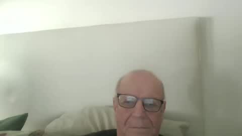 oggi95 online show from March 23, 3:18 pm