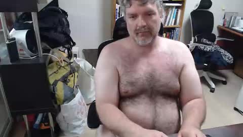 Woman message me men do not make demands and dont ask for pm only ladies. online show from May 18, 2:30 am