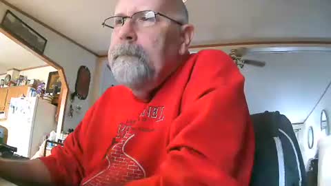 ogusmaximus online show from November 11, 2:33 pm