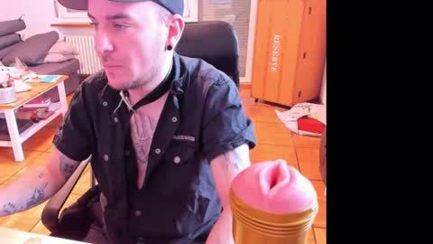 Chris online show from March 10, 8:20 am