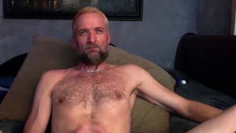 Help me get new boots online show from December 5, 4:03 pm