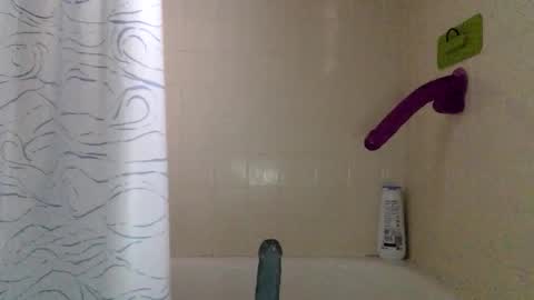 oibrev49 online show from April 11, 12:18 am