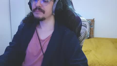 okako online show from April 15, 8:58 am