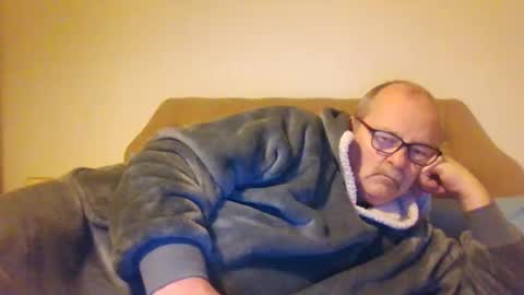 old_fkr online show from February 17, 10:47 pm