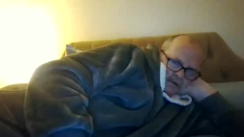 old_fkr online show from February 10, 4:52 am