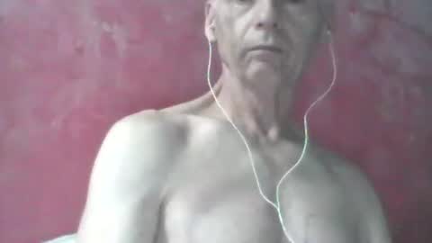 oldbuthorny62 online show from April 9, 1:36 am