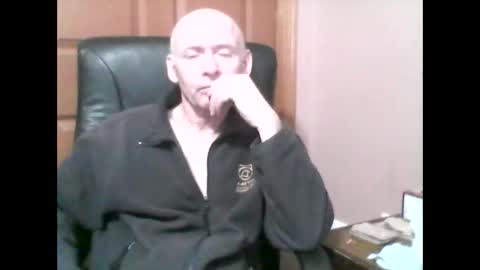 oldbuthorny62 online show from January 26, 6:37 pm