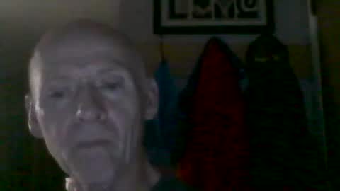 oldbuthorny62 online show from October 23, 6:06 am