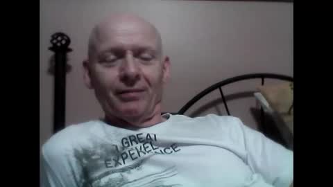 oldbuthorny62 online show from January 1, 4:39 am