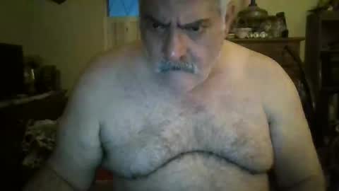 oldcockforyngladies online show from February 3, 11:31 am