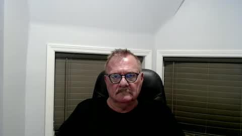 oldguybigd online show from July 7, 3:50 am