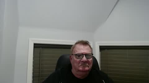 oldguybigd online show from January 15, 4:27 am