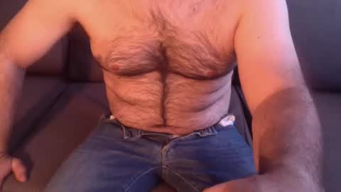 Snapshot of oldjeremy chatting on December 27, 5:16 pm oldjeremy online show from December 27, 5:16 pm