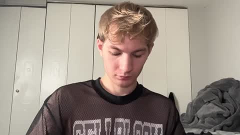 Oliver Beck online show from December 10, 7:43 pm