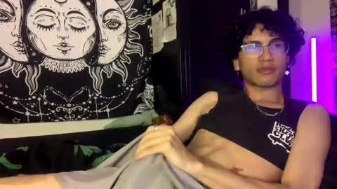 Oliver fast online show from December 20, 12:40 am