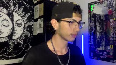 Oliver fast online show from January 8, 5:01 am