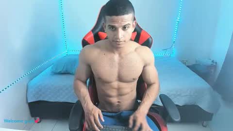 oliver thompsson online show from April 17, 2:25 am