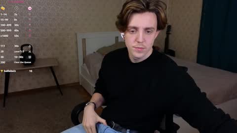 Oliver Evans online show from December 17, 12:23 am