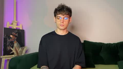 oliverlawrence online show from July 15, 6:36 pm
