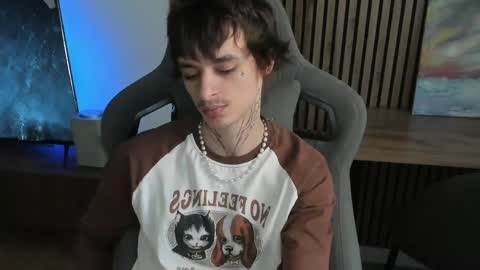 oliverrgroove online show from June 5, 3:18 pm