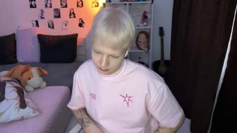 oliver online show from September 27, 2:15 pm