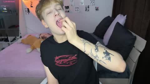 oliver online show from September 11, 3:55 pm