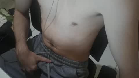 oliverwhte online show from March 30, 6:20 pm