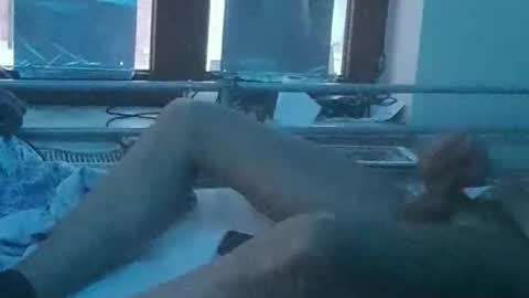 olivier_21 online show from April 14, 6:29 pm