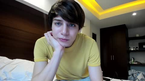 Snapshot of onlysergio chatting on December 10, 11:10 pm Sergio online show from December 10, 11:10 pm