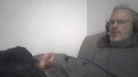 orwel09 online show from December 16, 7:21 pm