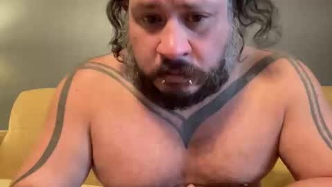 oscar_valentine online show from April 9, 6:36 pm