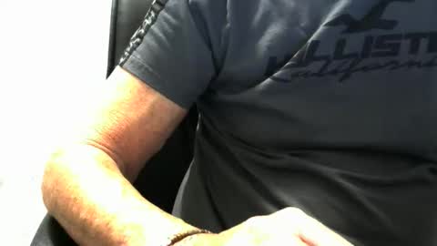 Ossi online show from January 19, 3:42 am