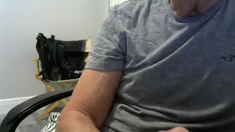 Ossi online show from December 1, 4:15 am