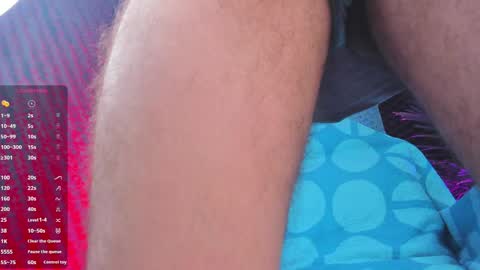 otter_wet online show from April 7, 9:20 am