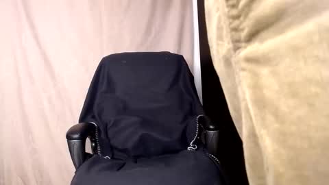 otto_stud online show from June 1, 4:13 am